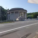Le Du Mont De La Hutte