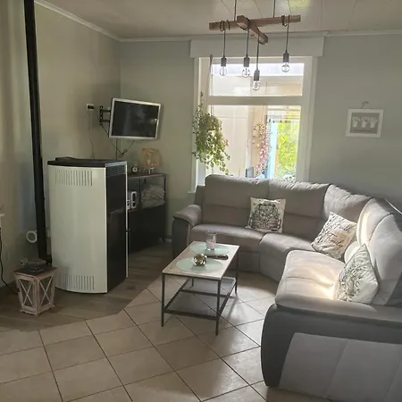 Le Du Mont De La Hutte Holiday home Ploegsteert