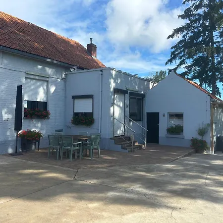 Le Du Mont De La Hutte Hébergement de vacances Ploegsteert
